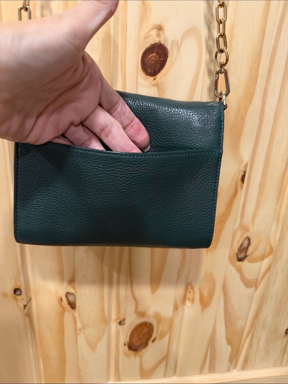 Tory Burch Green Pebbled Leather Chain Crossbody with Gold Logo - Picture 3 of 11